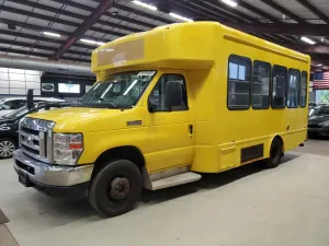 Ford Econoline E450 SUPER DUTY CUTAWAY VAN 6.8L 10 2019