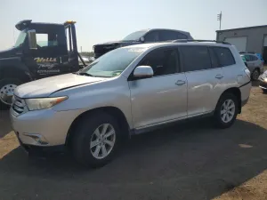 Toyota Highlander BASE 3.5L 6 2012