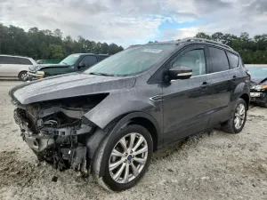Ford Escape TITANIUM 1.5L 4 2017