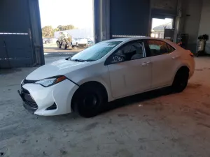 Toyota Corolla 1.8L 4 2017