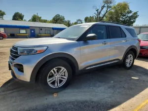 Ford Explorer XLT 2.3L 4 2021
