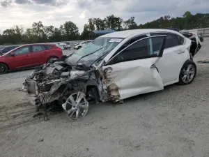 Nissan Altima 2.5L 4 2013