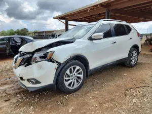 Nissan Rogue S 2.5L 4 2015