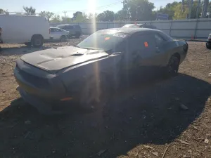 Dodge Challenger SXT 3.6L 6 2015