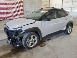 Hyundai Kona SEL 2.0L 4 2023