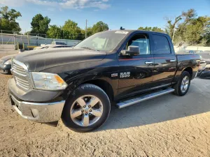 RAM 1500 SLT 5.7L 8 2016
