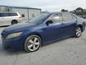 Toyota Camry BASE 2.5L 4 2010