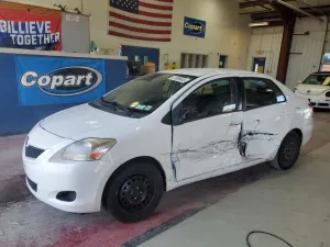 Toyota Yaris 1.5L 4 2012