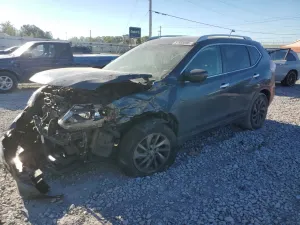 Nissan Rogue S 2.5L 4 2016