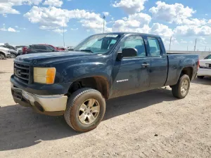 GMC Sierra C1500 4.3L 6 2011