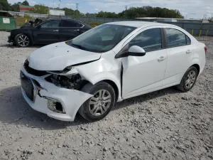 Chevrolet Aveo (Sonic) LS 1.8L 4 2018