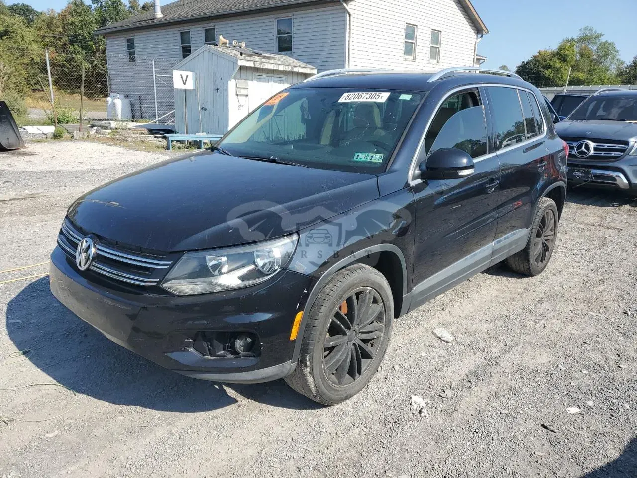 Volkswagen Tiguan S 2.0L 4 2015