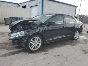 Volkswagen Jetta SEL 1.8L 4 2017