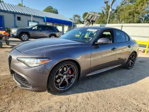 Alfa Romeo Giulia TI 2.0L 4 2017