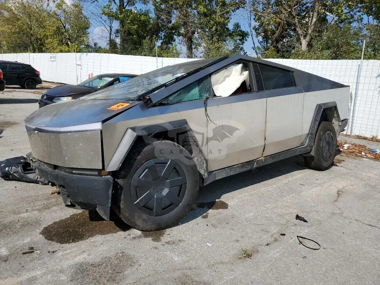 Tesla Cybertruck 2025