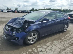 Hyundai Elantra GLS 1.8L 4 2013
