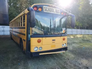 Thomas Built Buses Saf-T-Liner HDX 8.9L 6 2009