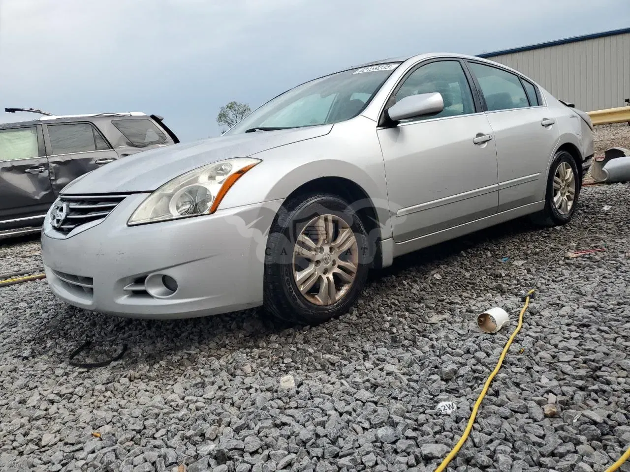 Nissan Altima BASE 2.5L 4 2012
