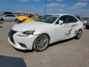 Lexus IS 250 2.5L 6 2015