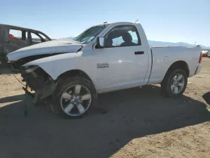 RAM 1500 3.6L 6 2015