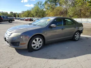 Ford Fusion SE 3.0L 6 2010