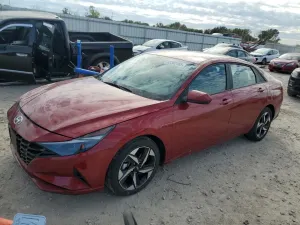 Hyundai Elantra SEL 2.0L 4 2023