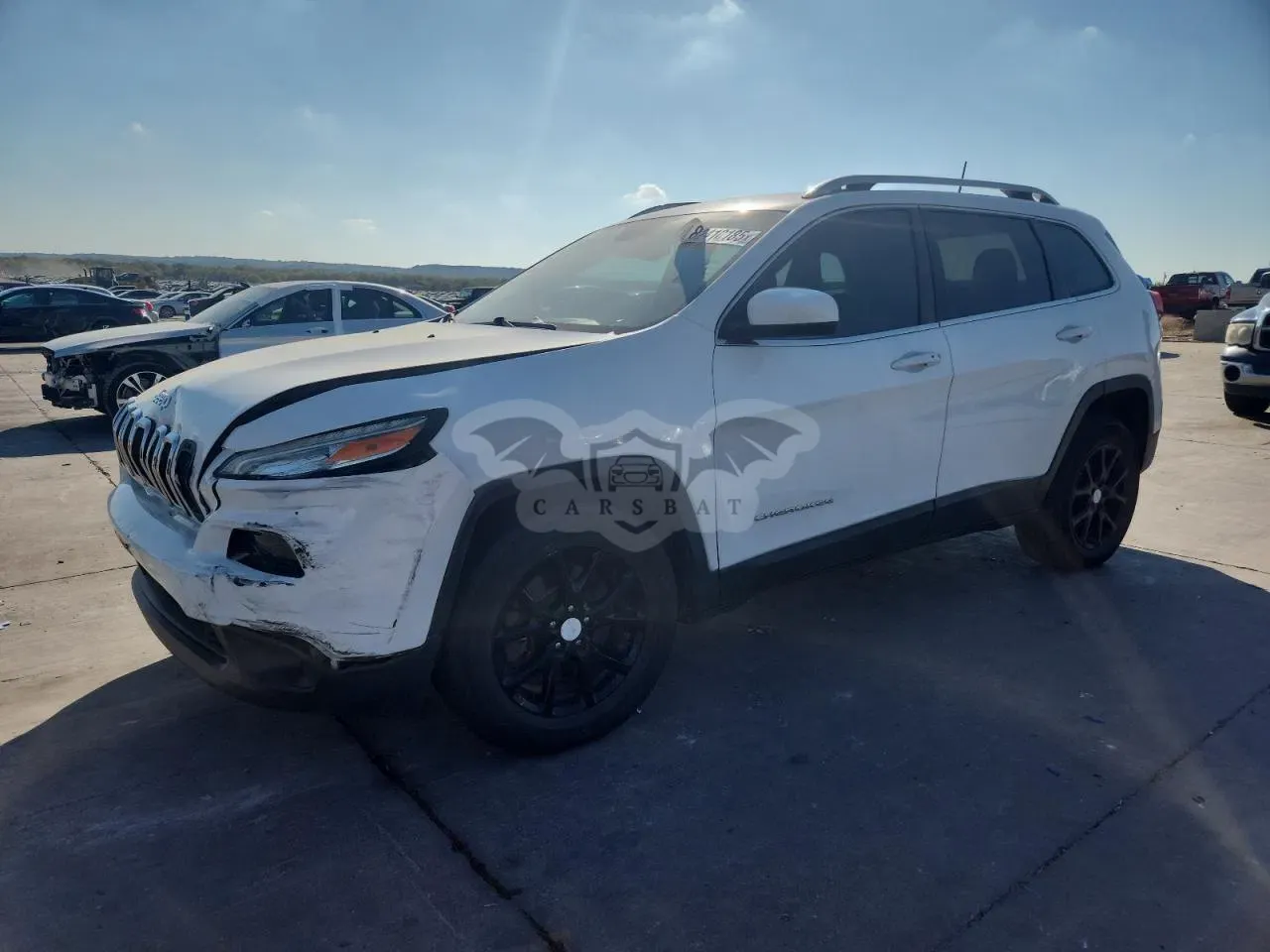 Jeep Cherokee LATITUDE 2.4L 4 2016