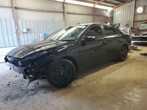 Hyundai Elantra SEL 2.0L 4 2021