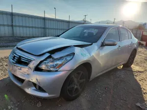 Infiniti Q40 3.7L 6 2015
