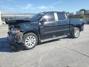 Chevrolet Silverado 1500 K1500 CUSTOM 2.7L 4 2024