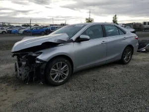 Toyota Camry LE 2.5L 4 2016