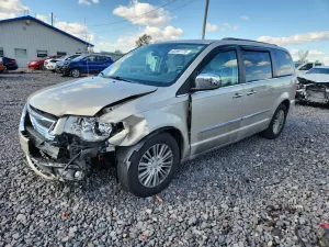 Chrysler Town & Country TOURING L 3.6L 6 2013