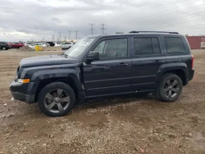 Jeep Patriot LATITUDE 2.0L 4 2015