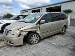 Chrysler Town & Country TOURING L 3.6L 6 2012