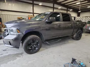 RAM 1500 SPORT 5.7L 8 2018