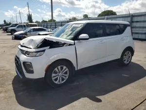 Kia Soul 2.0L 4 2020