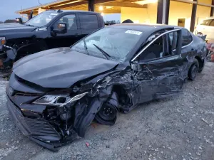 Toyota Camry LE 2.5L 4 2023