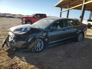 Ford Fusion SE 2.5L 4 2017