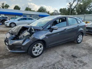Ford Fiesta SE 1.6L 4 2015