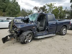 RAM 1500 SLT 5.7L 8 2015