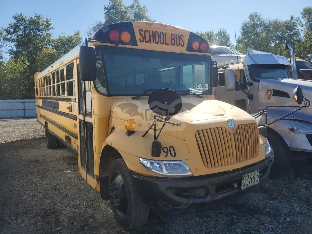 IC Corporation CE Series CE 7.6L 6 2010