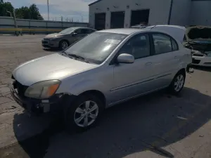 Kia Rio LX 1.6L 4 2010