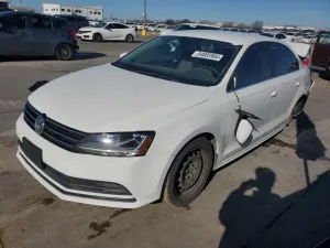 Volkswagen Jetta 1.4L 4 2017