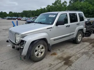 Jeep Liberty SPORT 3.7L 6 2010
