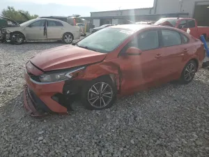 Kia Cerato / Forte / K3 LX 2.0L 4 2023