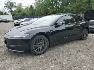 Tesla Model 3 2024