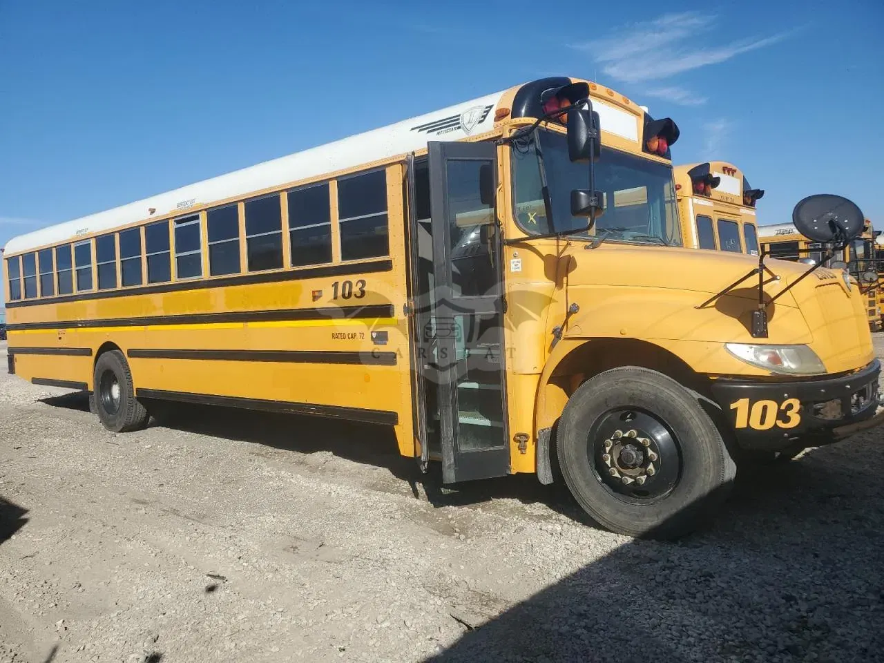 IC Corporation CE Series CE 6.4L 8 2013