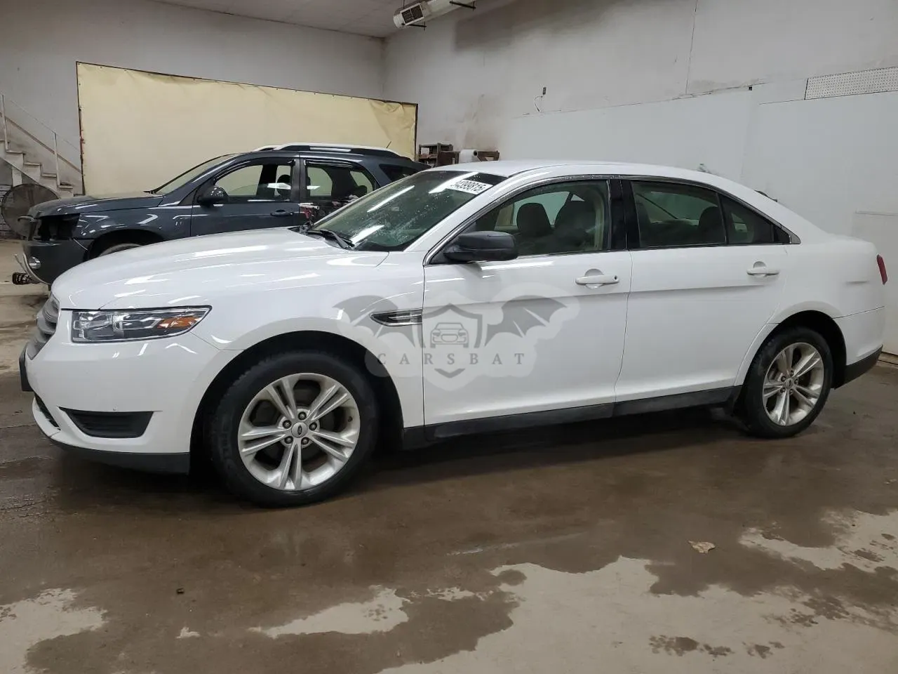 Ford Taurus SE 3.5L 6 2018