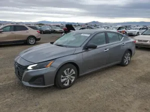 Nissan Altima S 2.5L 4 2024