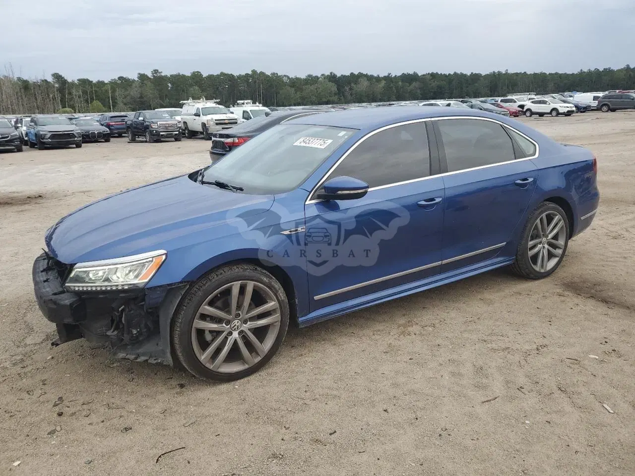 Volkswagen Passat R-LINE 1.8L 4 2017